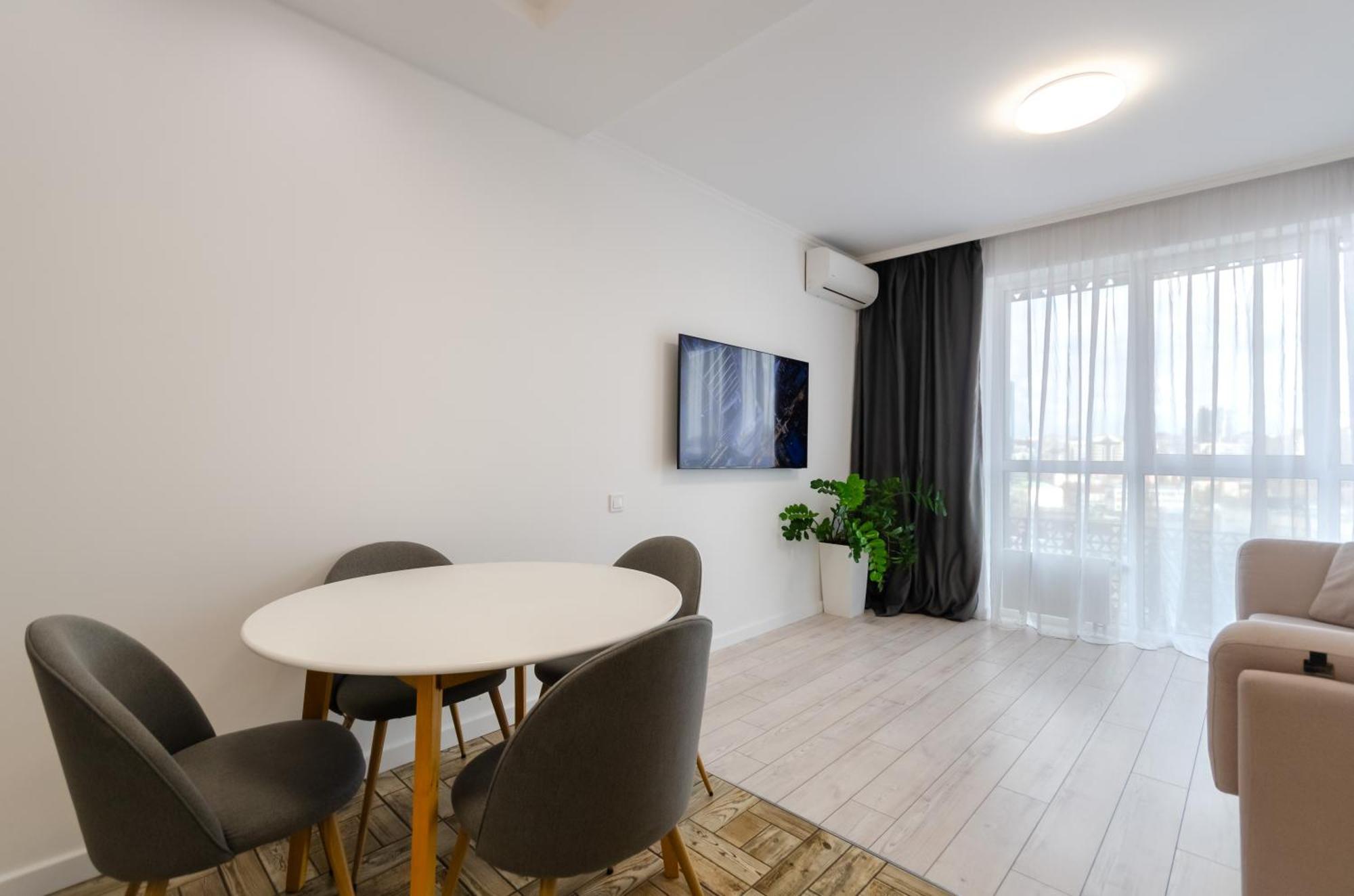 Petrovdom Apartment 7-27 In Rc Kvartet, 16Г Vasyl Lypkivskyi Street Kiev Eksteriør billede